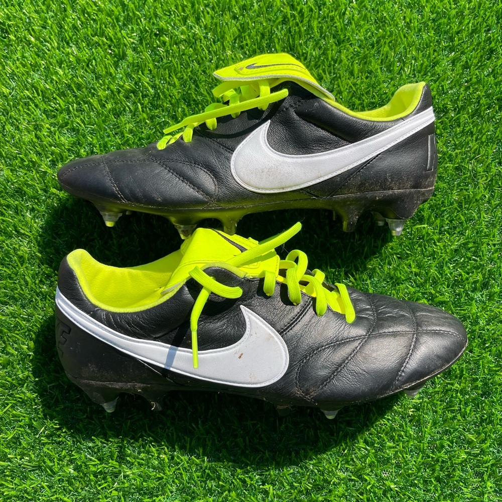 Nike Premier II SG Kangaroo Leather Soccer Cleats